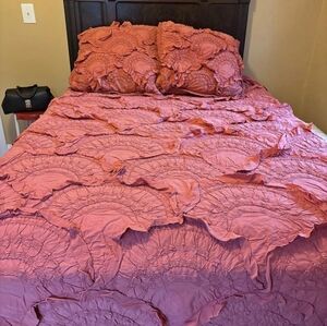 Anthropologie Quilt And 2 Euro Shams